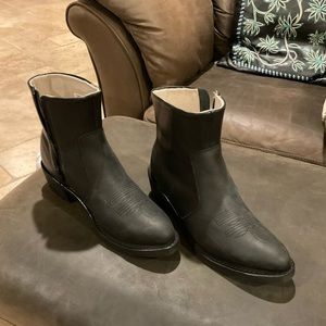 Durango Black Genuine Leather Side Zip 7”Western Boots Like New